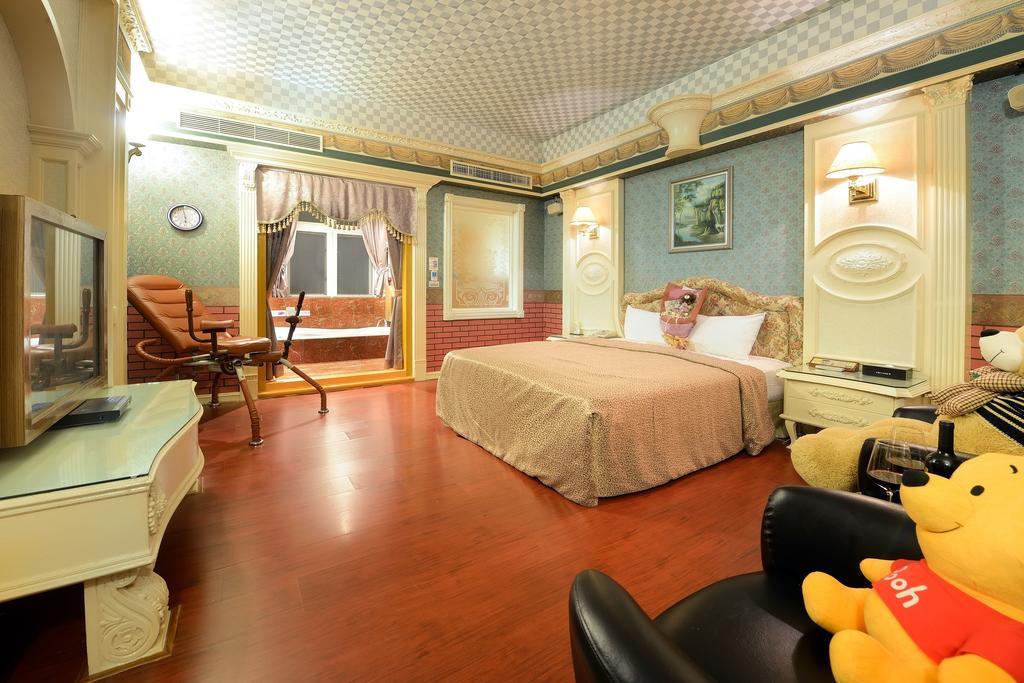 Holland Village Motel Tainan Eksteriør billede