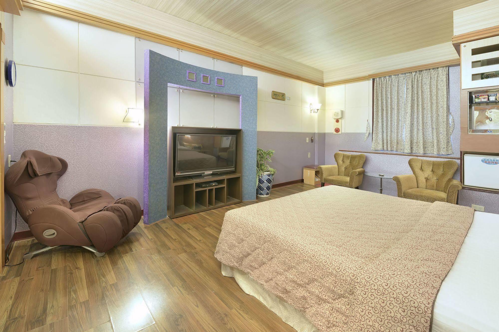 Holland Village Motel Tainan Eksteriør billede